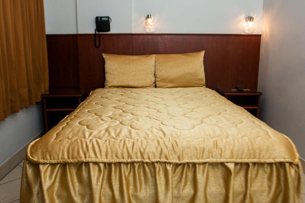 Hostal Vasco Tacna Kültér fotó